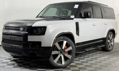 2026 Land Rover Defender 130 X