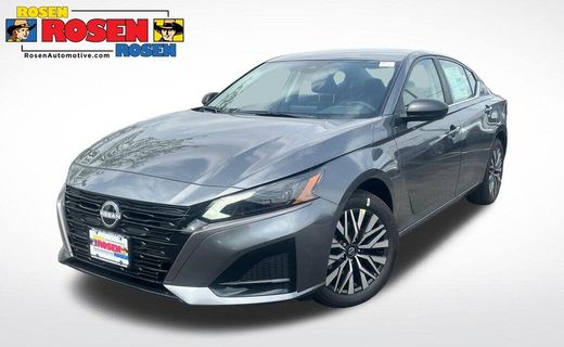 2026 Nissan Altima SV