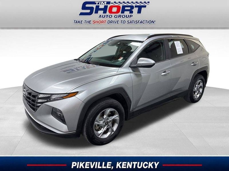 2022 Hyundai Tucson — a typically priced live listing