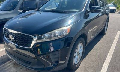 2019 Kia Sorento L LX S