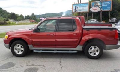 2001 Ford Explorer Sport Trac Base