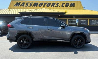 2019 Toyota RAV4 XSE HV