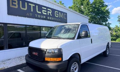2026 GMC Savana EXT