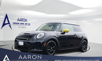2023 Mini Hardtop SE 2 Door