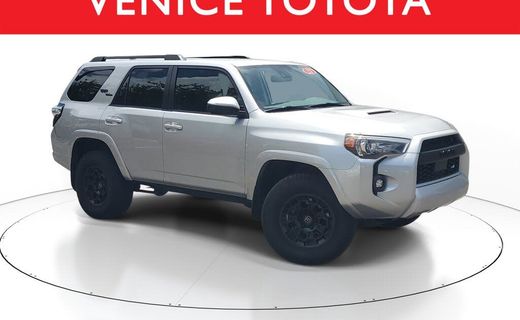 2021 Toyota 4RUNNER TRD Offroad