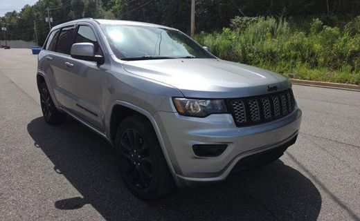 2018 Jeep Grand Cherokee Laredo