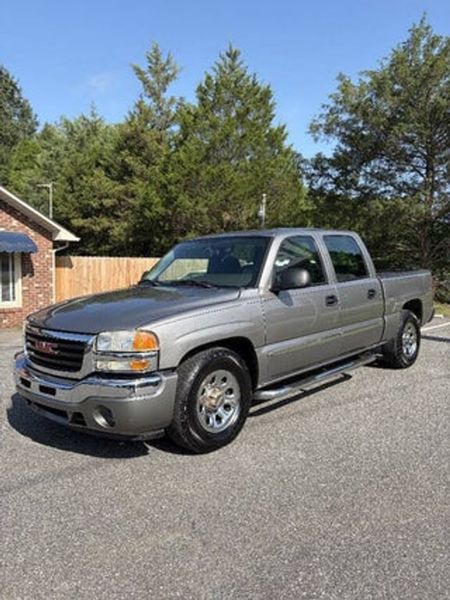2007 Gmc Sierra — a typically priced live listing