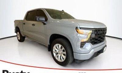 2024 Chevrolet Silverado Custom