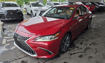 2025 Lexus ES 350 Premium