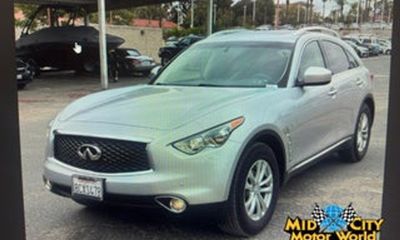 2017 Infiniti QX70