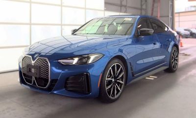 2025 BMW I4 xDrive40