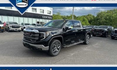 2026 GMC Sierra SLT