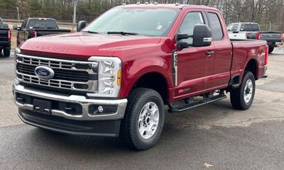 2026 Ford F-350 XLT