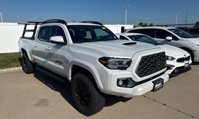 2023 Toyota Tacoma SR5