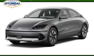 2025 Hyundai Ioniq 6 SE