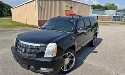 2012 Cadillac Escalade ESV Premium