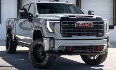 2024 GMC Sierra HD AT4