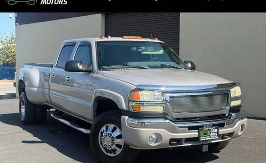2004 GMC Sierra SLT