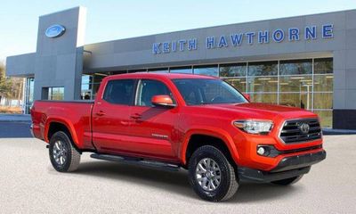 2018 Toyota Tacoma SR5 TRD OFF