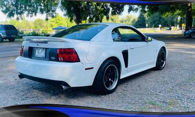 2000 Ford Mustang GT
