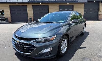 2019 Chevrolet Malibu LS 1FL