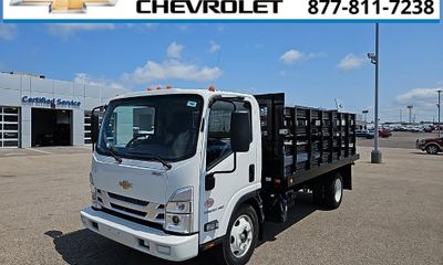 2024 Chevrolet LOW CAB Forward Standard