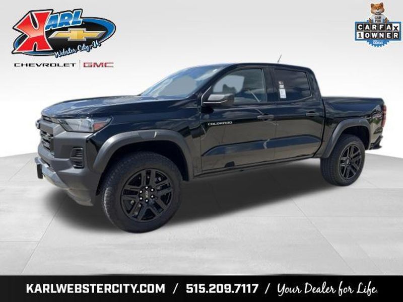 2024 Chevrolet Colorado — a typically priced live listing