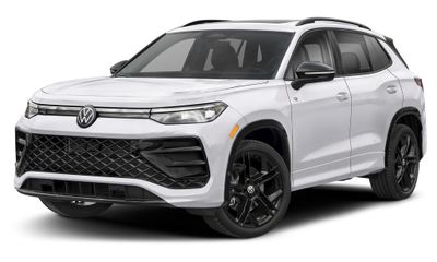 2026 Volkswagen Tiguan 4MOTION SE Black