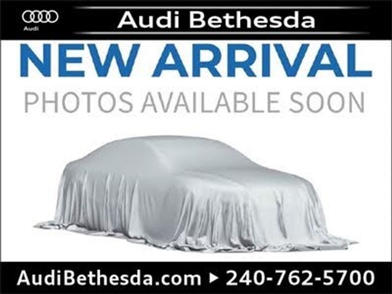 2025 Audi Q5 — a typically priced live listing
