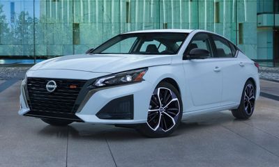 2024 Nissan Altima SR