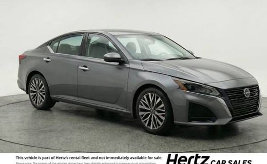 2025 Nissan Altima SV