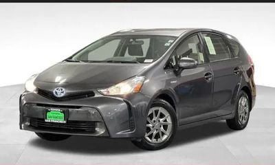 2017 Toyota Prius V TWO