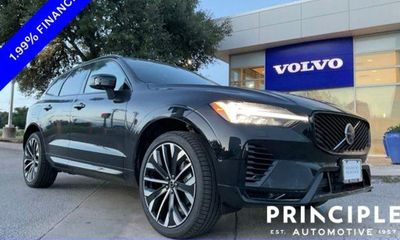 2026 Volvo XC60 Ultra Dark