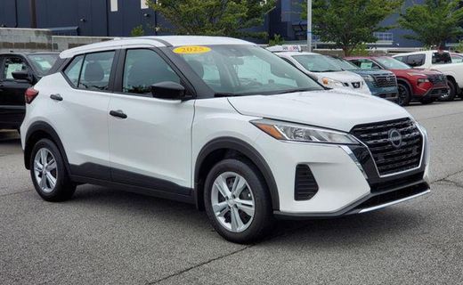 2025 Nissan Kicks Play S