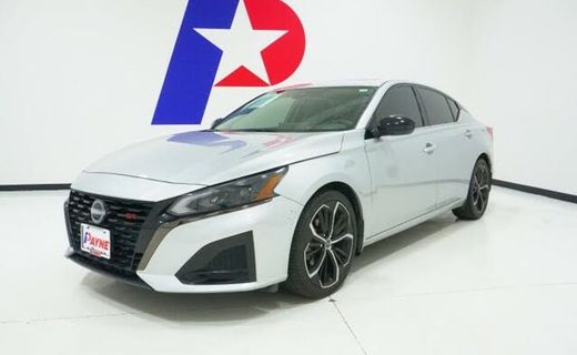 2023 Nissan Altima SR