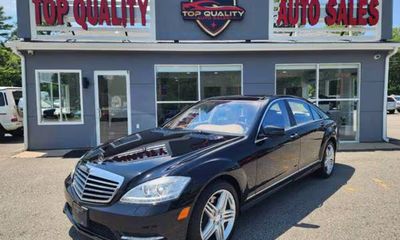 2013 Mercedes-Benz S-Class S550 Bluetec 4