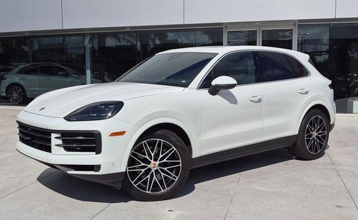 2025 Porsche Cayenne