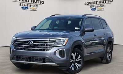 2025 Volkswagen Atlas SE