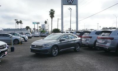 2024 Volkswagen Jetta SE AQ301 Trans