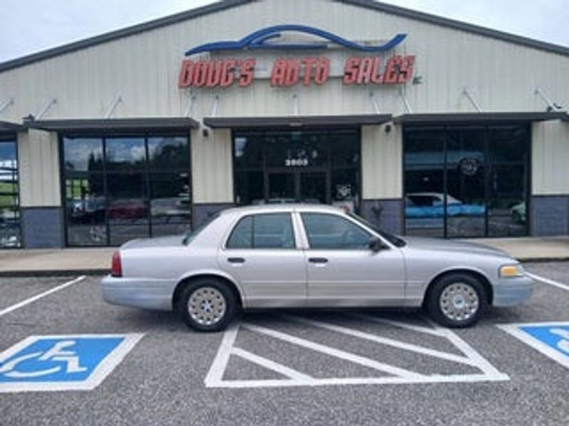 2004 Ford Crown Victoria — a typically priced live listing