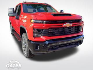2026 Chevrolet Silverado HD Custom