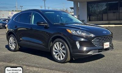 2020 Ford Escape SEL