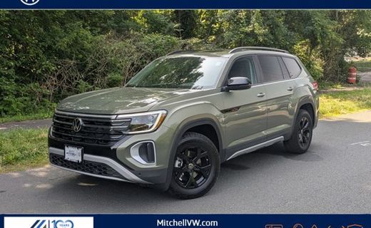 2025 Volkswagen Atlas 4MOTION Peak Edition