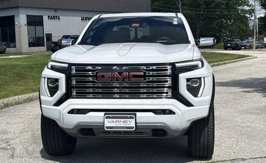 2024 GMC Canyon Denali