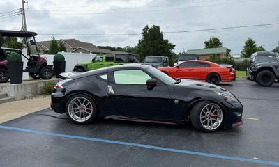 2020 Nissan 370Z Nismo