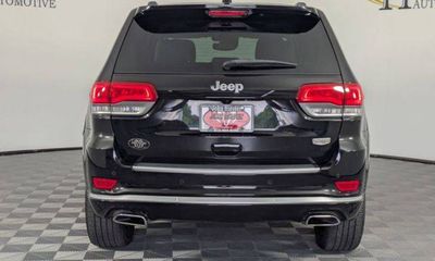 2021 Jeep Grand Cherokee Summit