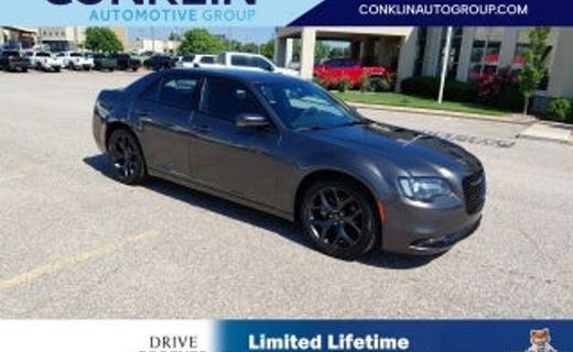2023 Chrysler 300 300S