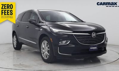 2023 Buick Enclave Essence