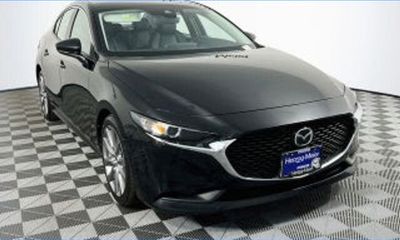 2019 Mazda MAZDA3 Preferred Sedan