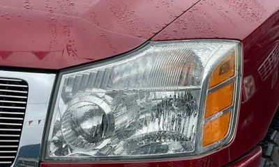 2004 Nissan Titan SE
